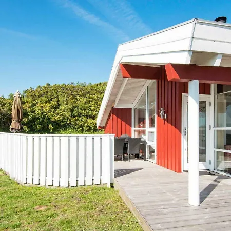 Hébergement de vacances Three-bedroom Holiday In 22 Ebeltoft